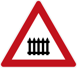 Verkehrszeichen 150: Beschrankter Bahnübergang
